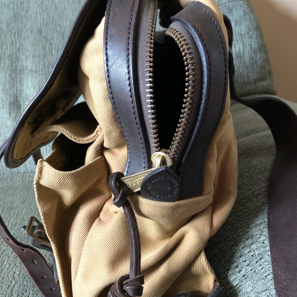Filson Rugged Twill Rucksack / Backpack - Picture 9 of 13